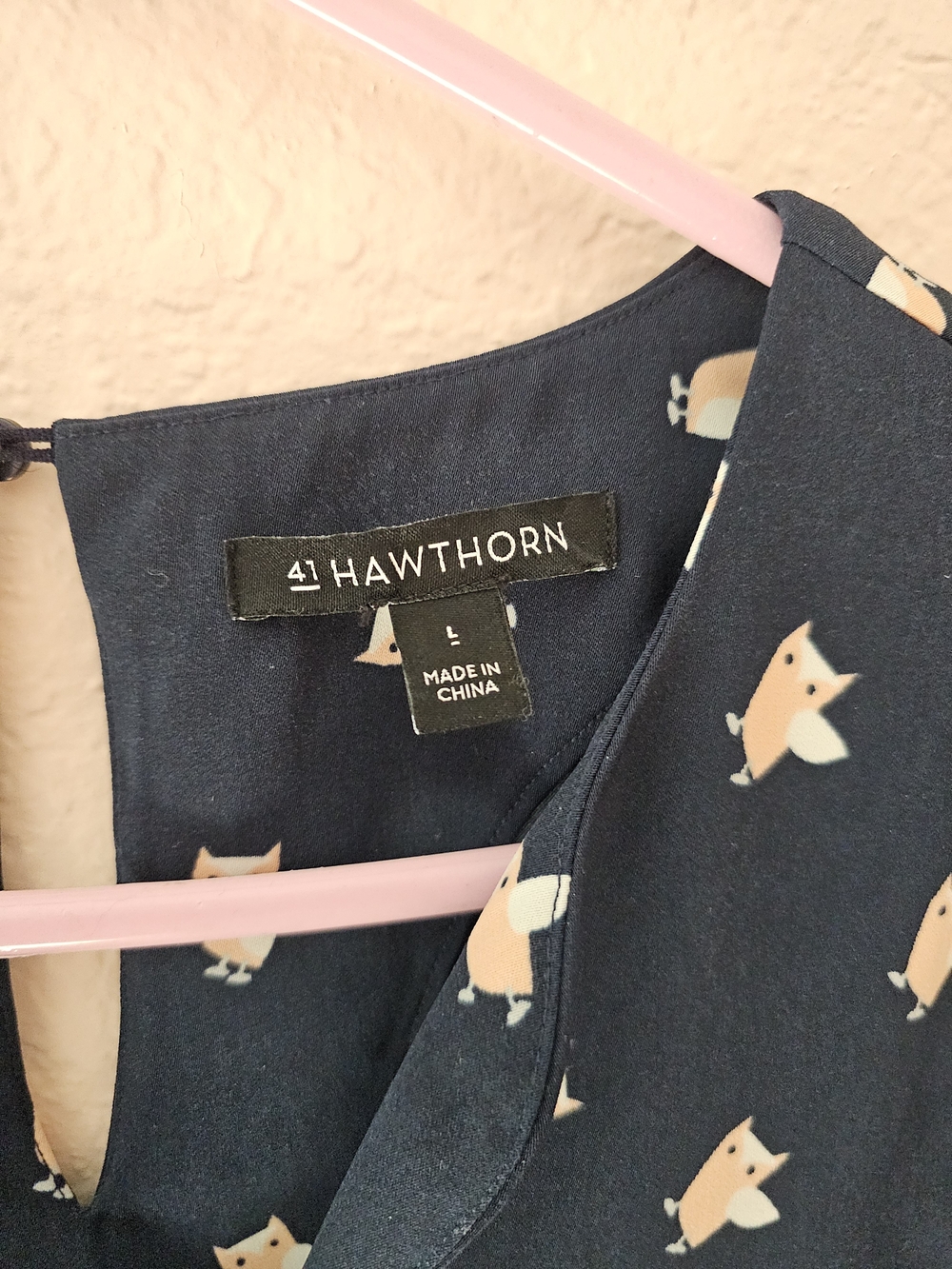 41 Hawthorn Navy Owl-Print Sleeveless V-Neck Blouse - Picture 3 of 5